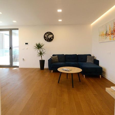 Novi Apartman Beti Blizu Plaze S Besplatnim Parkingom, Puntamika - Zadar Apartamento Exterior foto