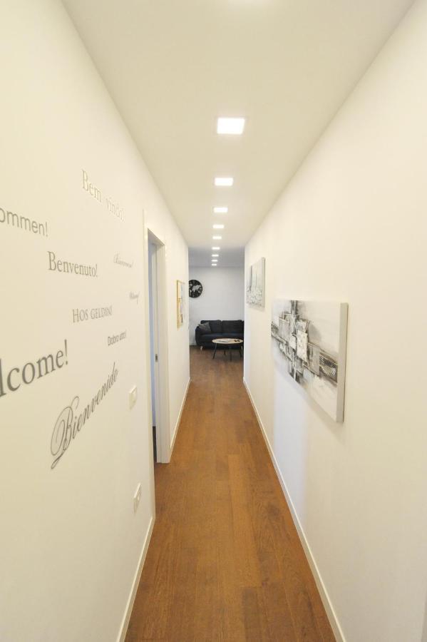 Novi Apartman Beti Blizu Plaze S Besplatnim Parkingom, Puntamika - Zadar Apartamento Exterior foto