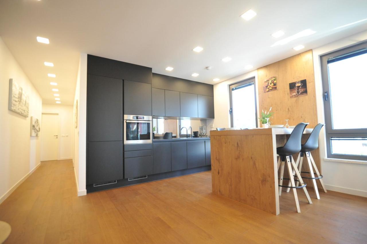 Novi Apartman Beti Blizu Plaze S Besplatnim Parkingom, Puntamika - Zadar Apartamento Exterior foto