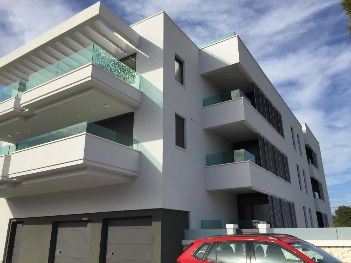 Novi Apartman Beti Blizu Plaze S Besplatnim Parkingom, Puntamika - Zadar Apartamento Exterior foto